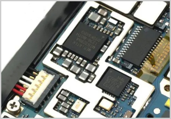 PCB設計如何避免連錫？實用技巧與預防方案
